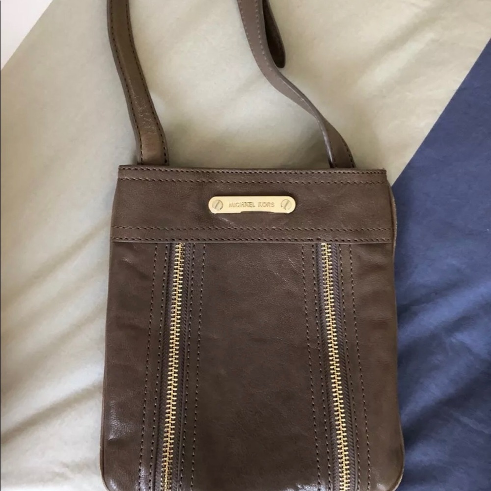 Michael Kors Moxley leather Crossbody Purse